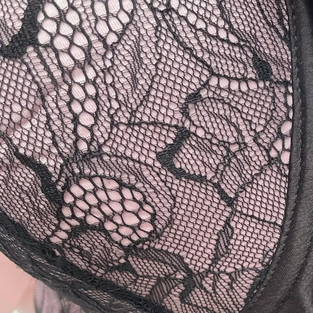 Vintage Y2K Baby Pink Black Lace Lolita Corset MD garter Fredrick's of Hollywood - Picture 13 of 13
